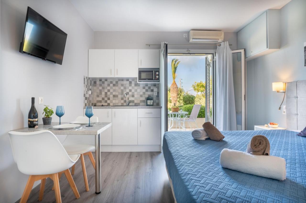 Nondas Apartments Lászi Kültér fotó